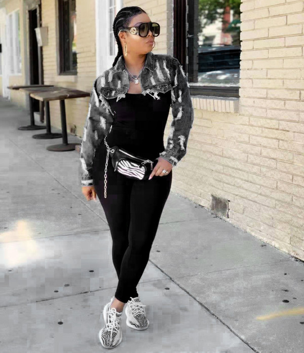 Fashion Black/Blue Long Sleeves Denim Ripped Coat QZ6105