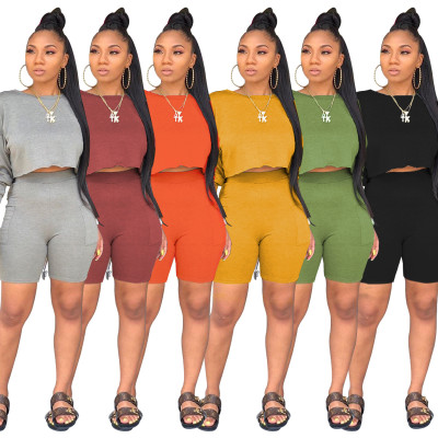 Fashion round neck long-sleeved sweater pocket shorts suit two-piece suit WY6681