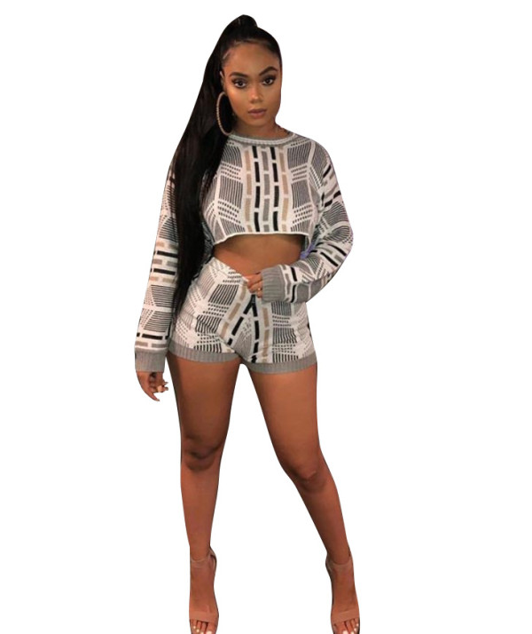 Long Sleeves Tops+Shorts Sets OMR9467