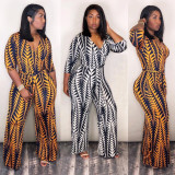Wholesale Geometric Print V Collar Jumpsuit With Belt OMY5039
