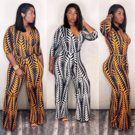 Wholesale Geometric Print V Collar Jumpsuit With Belt OMY5039