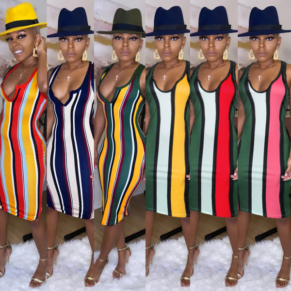 Sexy deep V off-the-shoulder colorful striped bag hip skirt nightclub skirt FS55