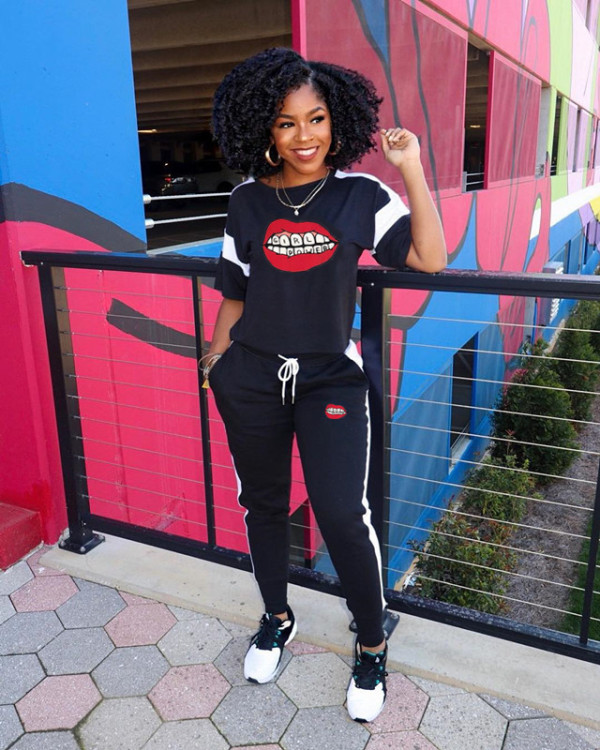 Summer Ladies Sport Tight Two-Piece Suits HH8850