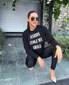 Black Letter Print Crop Hoodies W8138
