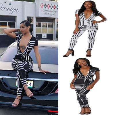 Black And White Stripe Deep V Neck Tight Jumpsiut With Belt T3336H