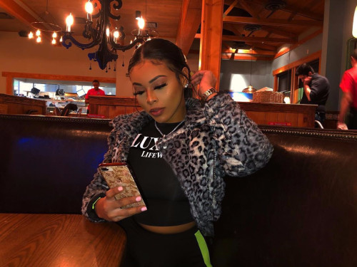 Sports Letter Printed Round Neck Long Sleeves Mini Top With Trousers Two Piece Set FF1042