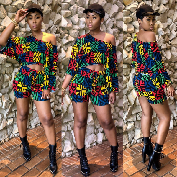 Fashion Printing Women Suits Loose Top Bodycon Shorts ML7152