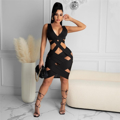 Fashionable design sense sleeveless hollowed out slim slimming hip dress K21D00632