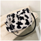 New Arrivals One Shoulder Small Square Bag Y1618