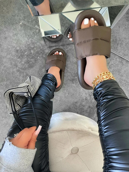 Large size slippers summer new style European and American flat bottom ladies slippers cross-border