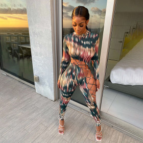 Sexy Tie Dye Printed Hollow Out Lace-Up Round Neck Long Sleeves Skinny Jumpsuit K20Q10350