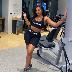 Letter printed sports suit in four colors D8257A