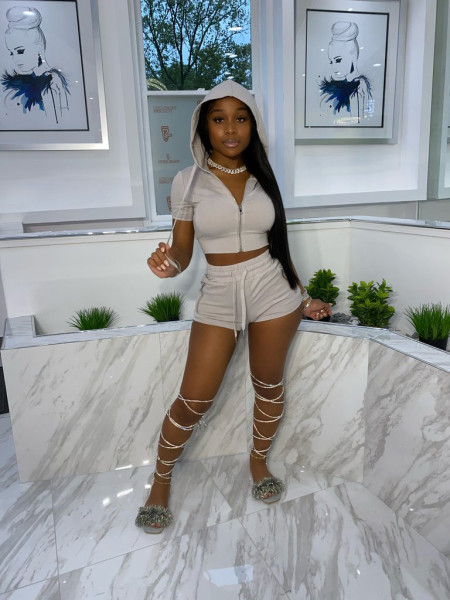 Pure color hooded cropped T-shirt shorts casual suit two-piece suit X9301