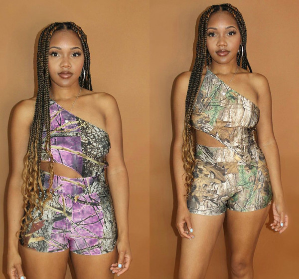 Leaf print sexy open back irregular suspender slim shorts set Q21ST137