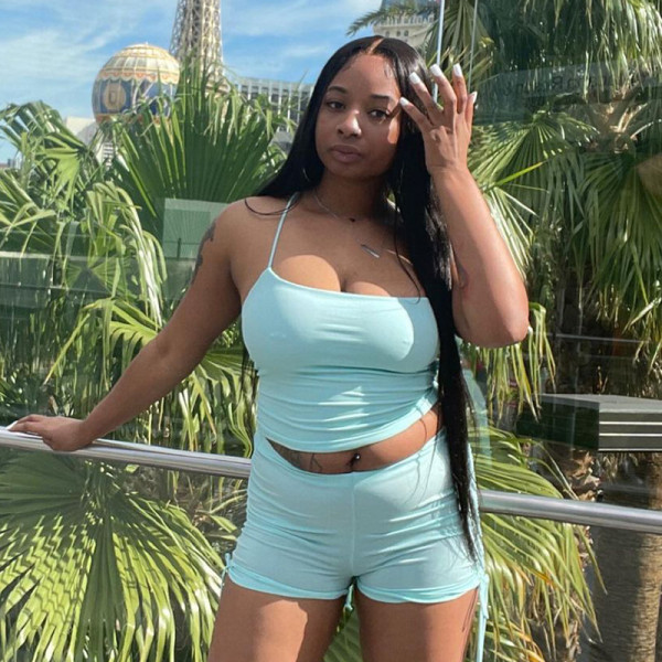 Summer new solid color open back tether sling pleated shorts suit R21ST199