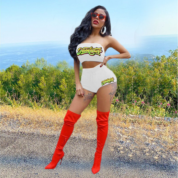 Two-piece set of solid color printed wrap-up top and shorts TC070