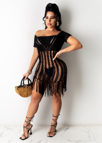 Long fringed beach skirt with fringed front and back woven in Europe and America AJ4330