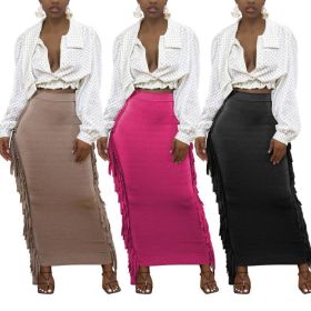 Long skirt with fringes on both sides M6538