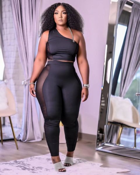 Fashion mesh stitching sports yoga two-piece suit M6552