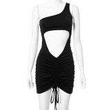 New solid color one-shoulder hollow navel pleated hip dress women M21DS300