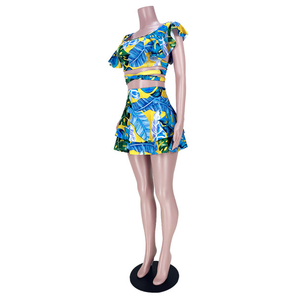 Two-piece suit with printed lace-up skirt with wood ears GL6383