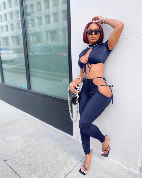 Two-piece short-sleeved trousers with straps and waist N6020