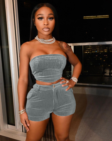 Two-piece solid color sexy wrapped chest shorts suit TK6179