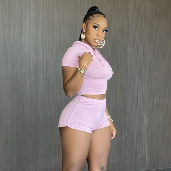 Hooded solid color short-sleeved high-waist shorts casual sports suit A21ST232