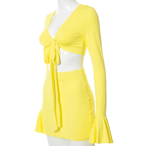 Solid color V-neck flared sleeves lace-up umbilical bag hip skirt suit R21ST235