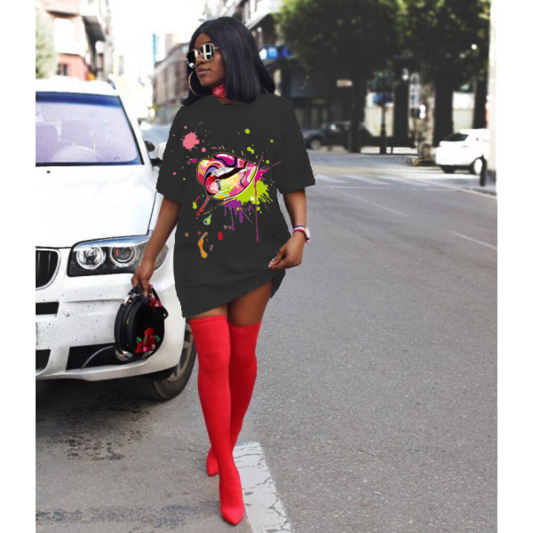 Fashionable European and American T-shirt Women's Fashion Lips Loose Dress Short Q2030