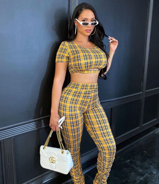 Plaid casual short-sleeved pleated pants suit XY8035