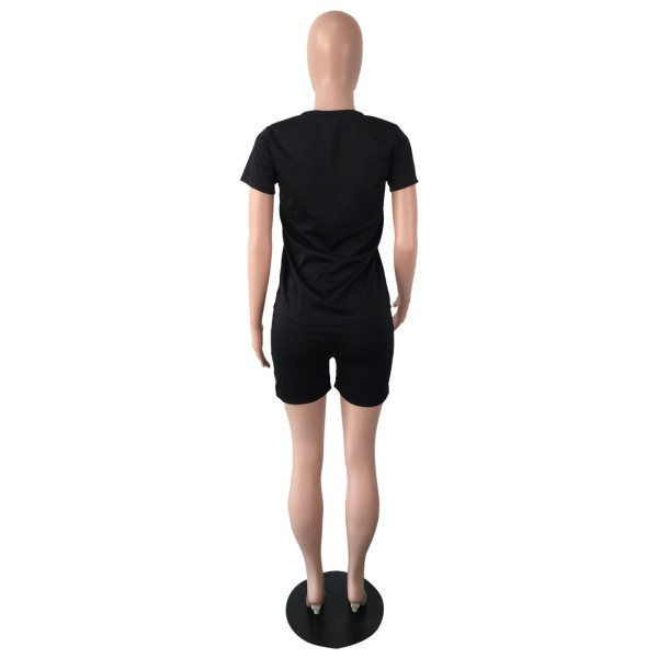 Bee decoration round neck large size solid color fashion short-sleeved two-piece suit QY5074