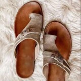 New summer women's shoes foreign trade plus size retro style set-toe flat-bottomed sandals and slippers women HWJ496