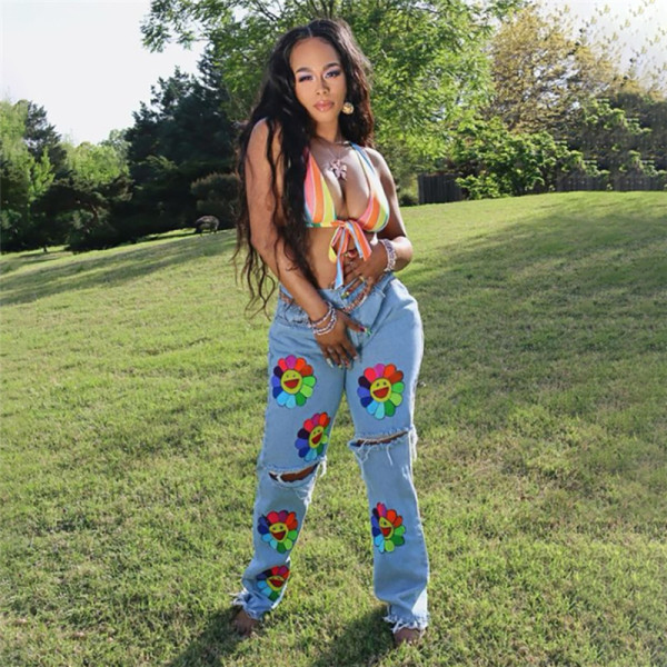 Autumn new women's fashion embroidered hole washing street shooting straight casual denim trousers women W21P05580