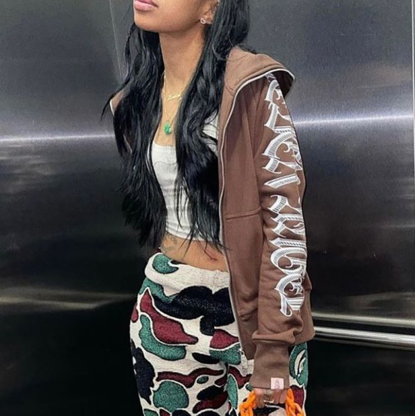 Fashion women's 2021 autumn new solid color letter printing Kepeng hooded long-sleeved sweater K21TP497