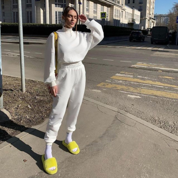 2021 autumn foreign trade women's new style fleece thick loose wild long-sleeved sweater casual trousers suit K21S05563