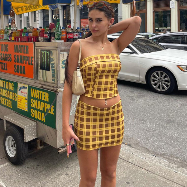 Autumn new style fashion pastoral one-neck tube top plaid print bag hip skirt suit women HY21388