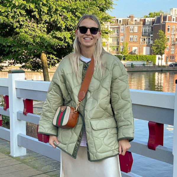 Women's 2021 autumn and winter new style commuting solid color button pocket loose coat cotton jacket A21TP425