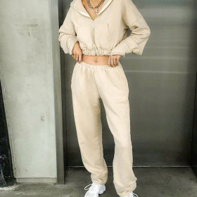 Autumn and winter women's new sexy cropped umbilical waist short sweater casual trouser suit women K21S07451