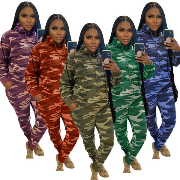 Fashion sports suit hot selling camouflage two-piece suit in Europe and America YM222