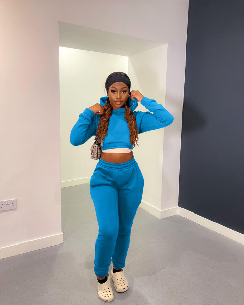 Women's clothing wholesale, sports and leisure, two-piece sweater suit L278