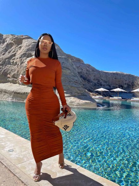 Fashion solid color long sleeve round neck pullover skirt suit WY6850