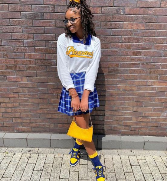 Letter Long Sleeve Big Pleated Short Skirt Set SD29131