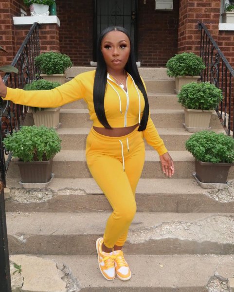 Women's autumn new fashion solid color two-piece long-sleeved zipper sports suit D8283