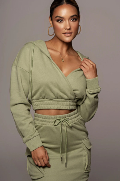 Women's 2021 hot sale Hooded V-neck pocket bag hip one-step skirt suit female two-piece suit D658667066254