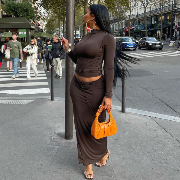 Women's 2021 autumn and winter new solid color casual stitching round neck long-sleeved reverse long skirt suit M21ST615
