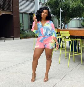 Autumn and winter new style European and American women's casual shorts gradient tie-dye hooded sports two-piece suit p8625