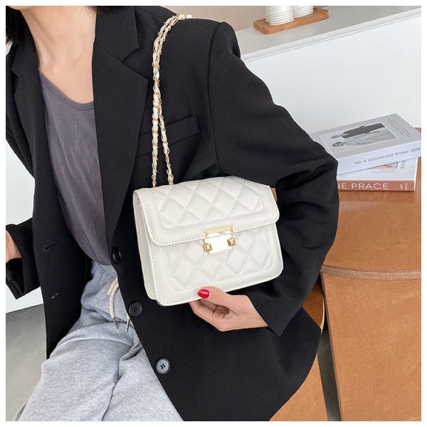 Small bag female bag 2021 net celebrity new trendy fashion rhombus chain bag net celebrity ins single shoulder messenger bag