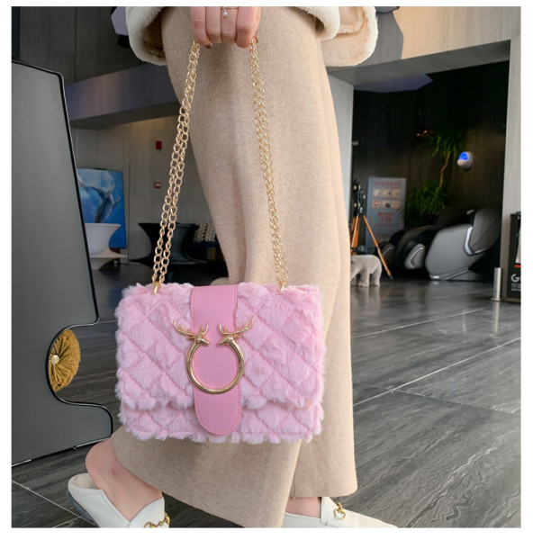 Net celebrity small bag female 2021 new fashion net celebrity chain bag lamb plush shoulder bag western-style messenger bag