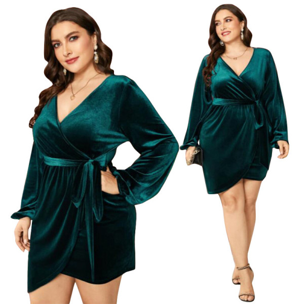Sexy gold velvet temperament V-neck big hem strap plus size dress